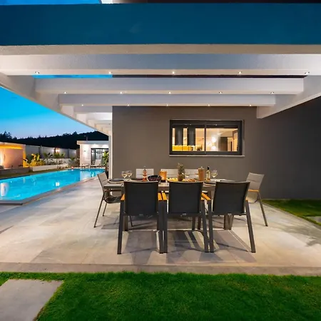 فيلة Villa Vizo فتحية